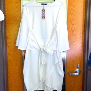 Boohoo Plus Kimono Sleeve Tie Waist Wrap Dress